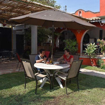 Finca Chipitlan Hotel เควนาวากา ภายนอก รูปภาพ