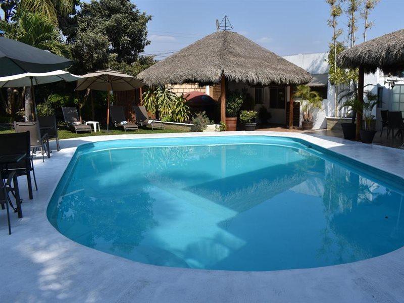 Finca Chipitlan Hotel เควนาวากา ภายนอก รูปภาพ