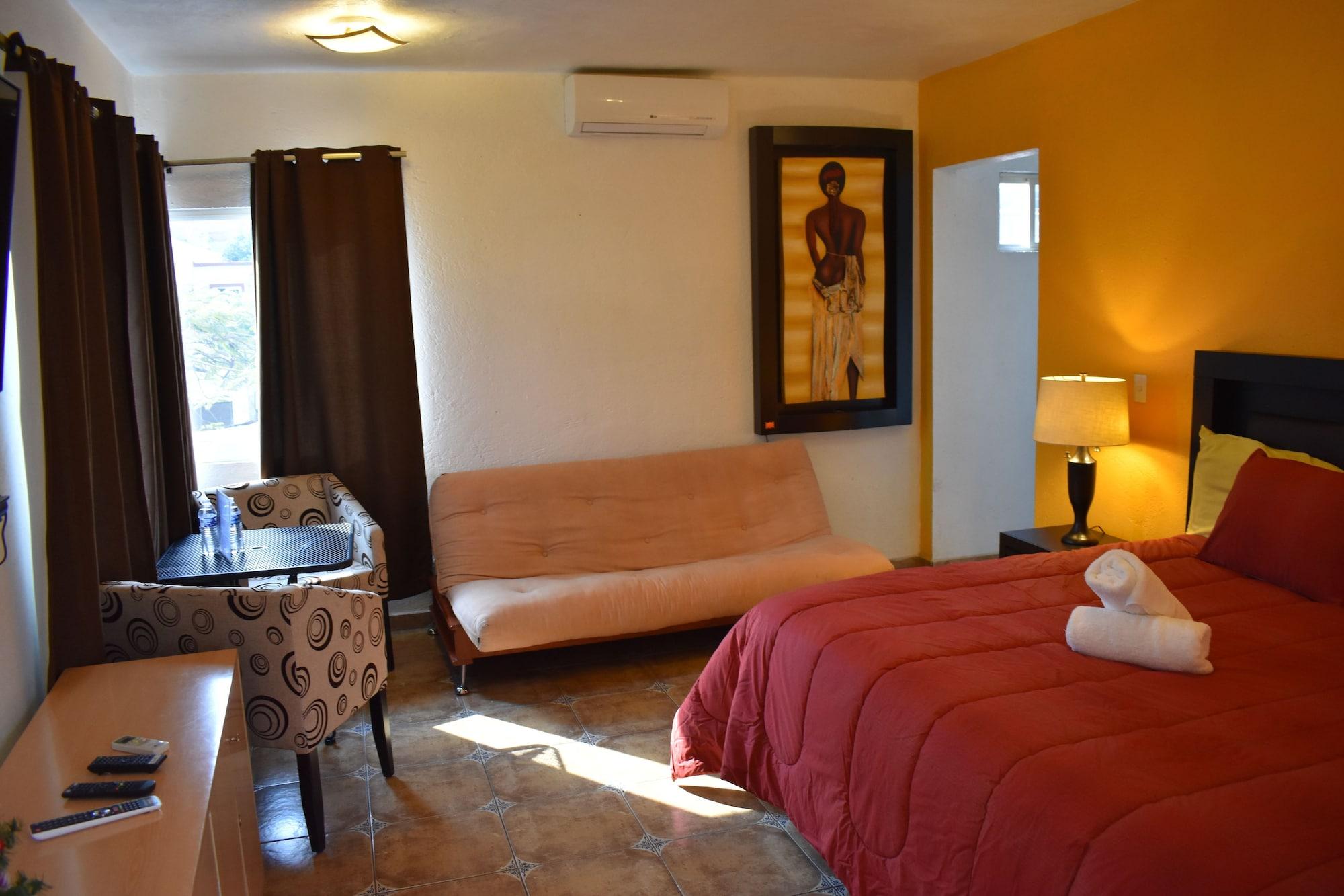 Finca Chipitlan Hotel เควนาวากา ภายนอก รูปภาพ