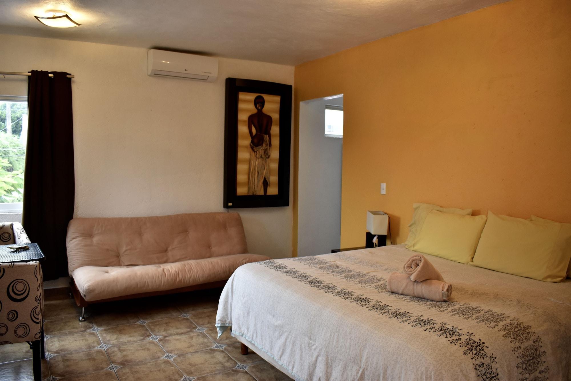 Finca Chipitlan Hotel เควนาวากา ภายนอก รูปภาพ