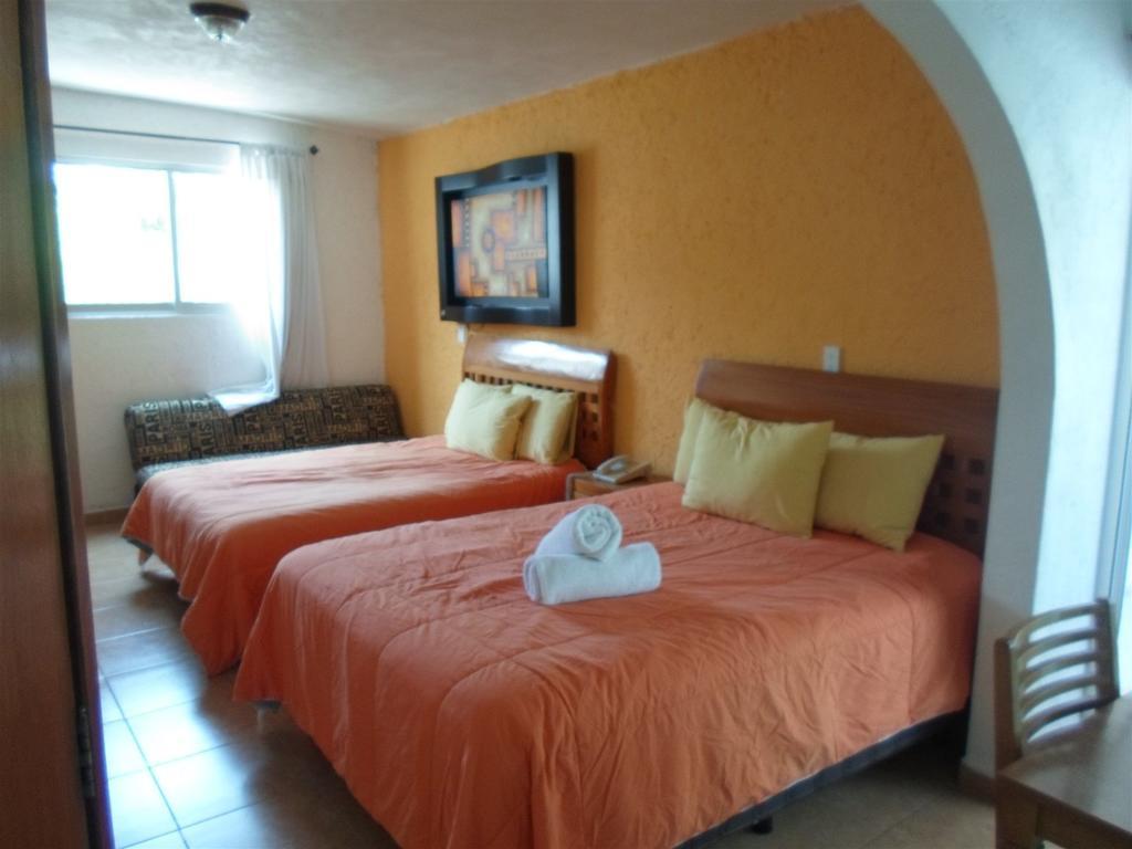 Finca Chipitlan Hotel เควนาวากา ภายนอก รูปภาพ