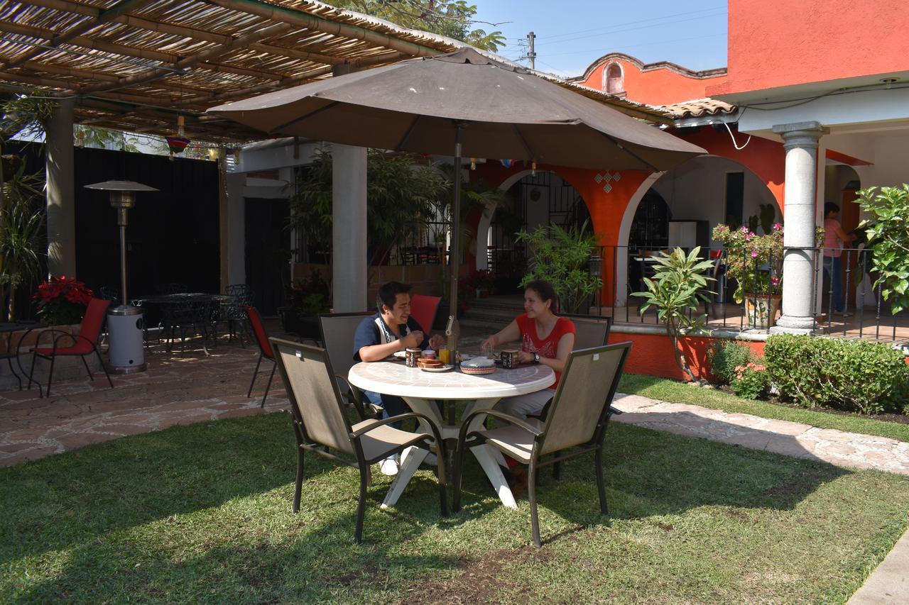 Finca Chipitlan Hotel เควนาวากา ภายนอก รูปภาพ