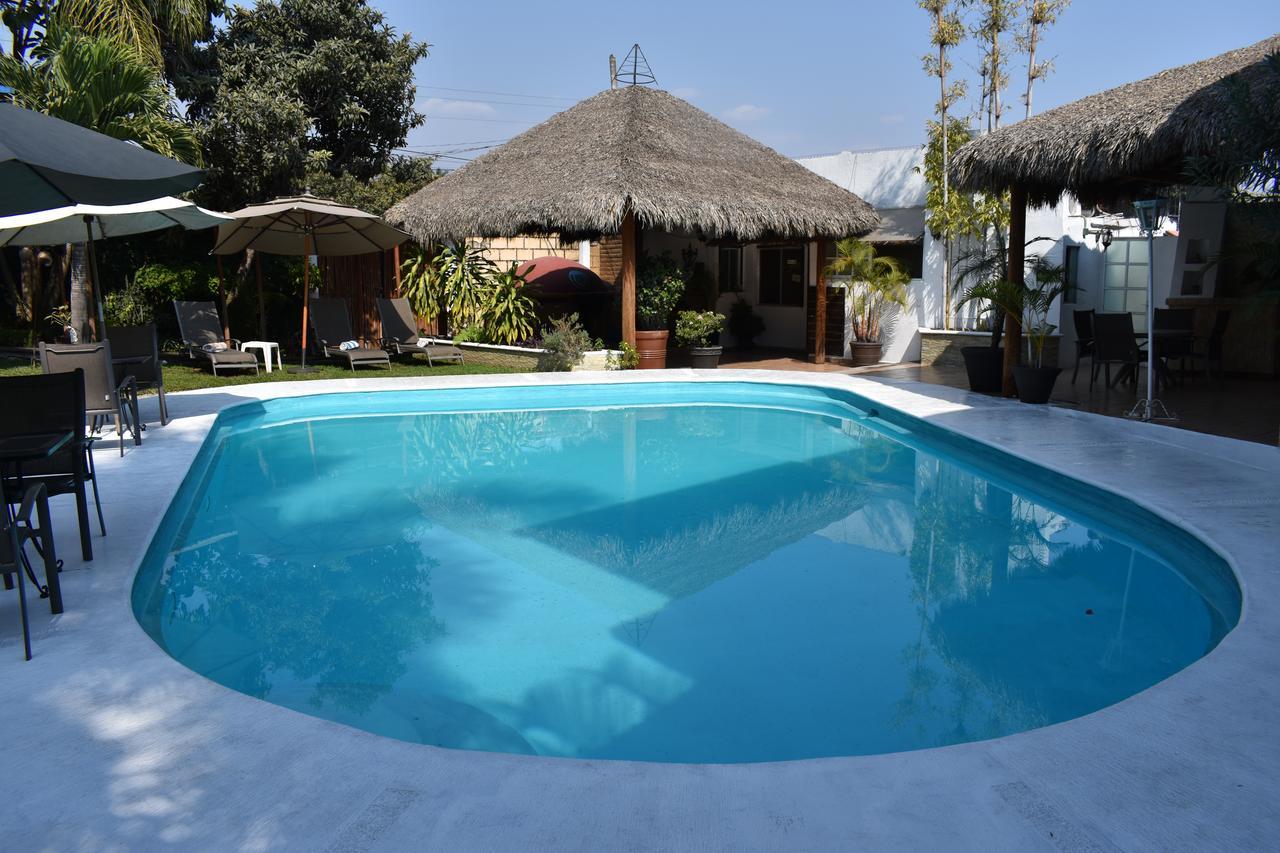 Finca Chipitlan Hotel เควนาวากา ภายนอก รูปภาพ