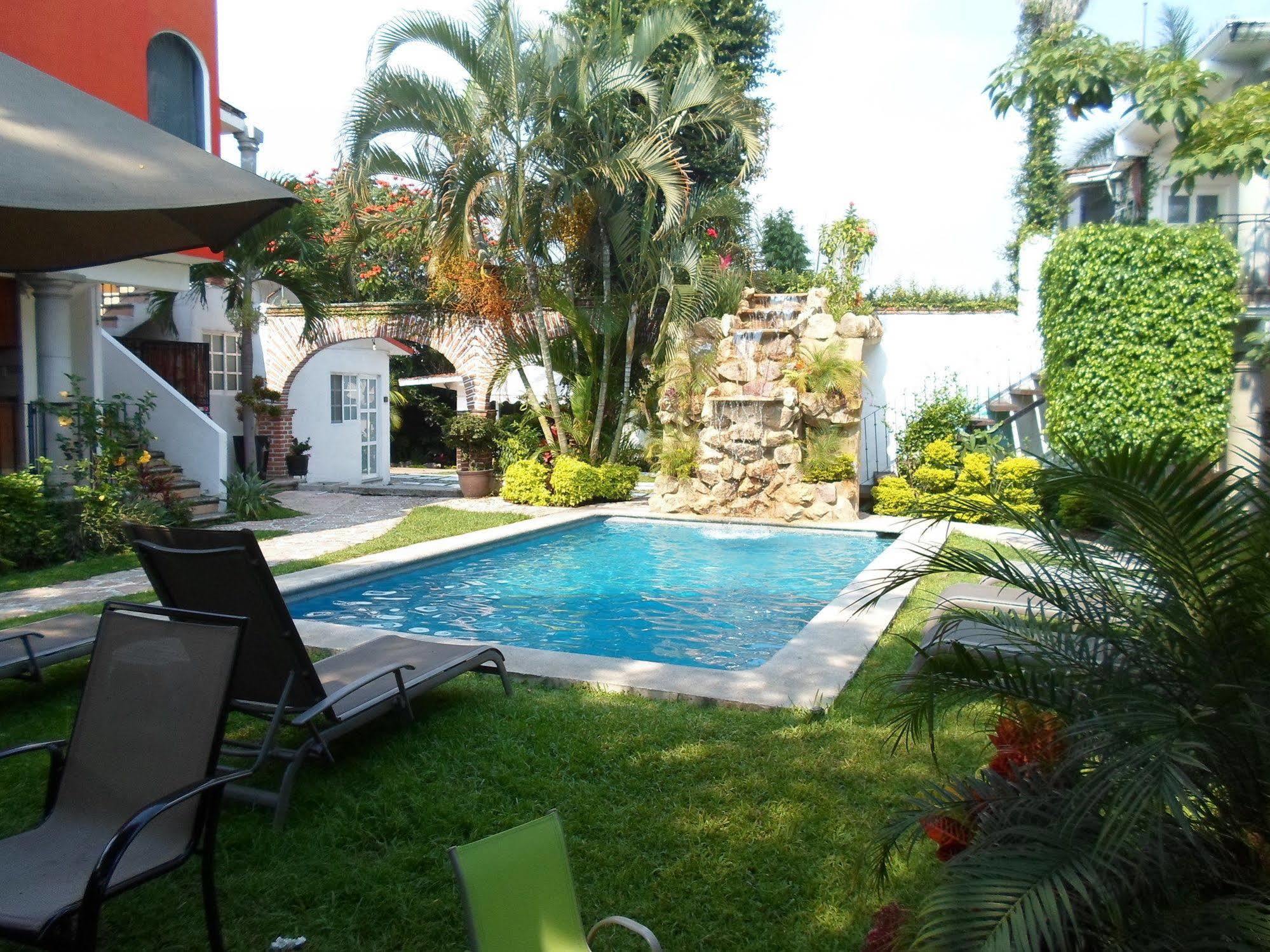 Finca Chipitlan Hotel เควนาวากา ภายนอก รูปภาพ